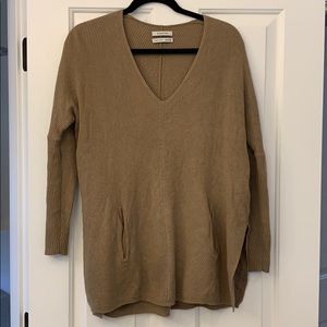 Babaton sweater
